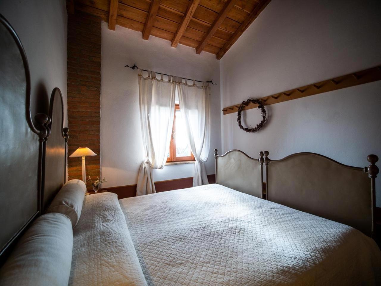 Podere Le Mezzelune Bibbona Bagian luar foto