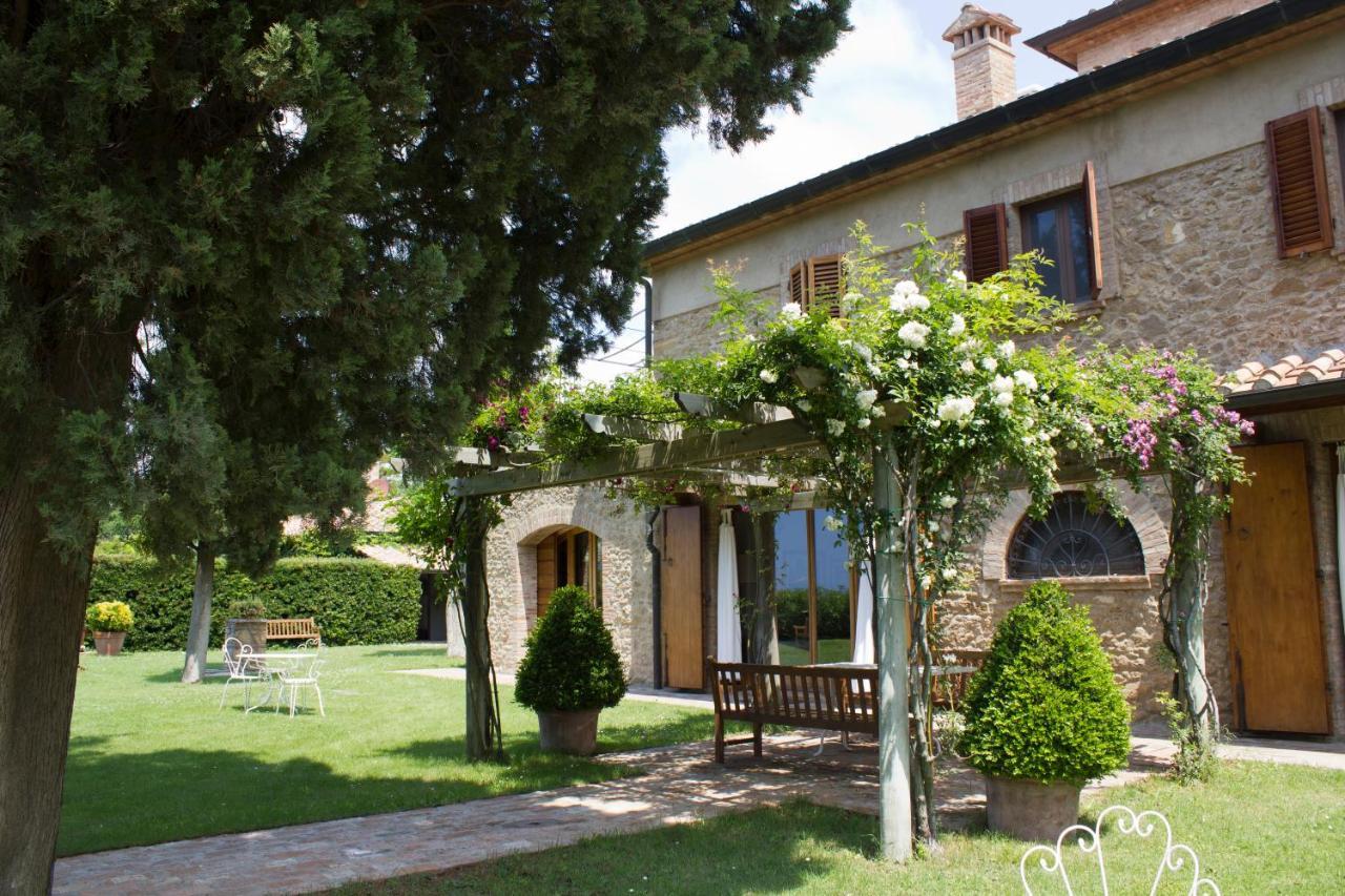 Podere Le Mezzelune Bibbona Bagian luar foto